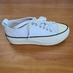 MIIM‎ California Women's Sneakers Shoes Sz 6 White/ Beige